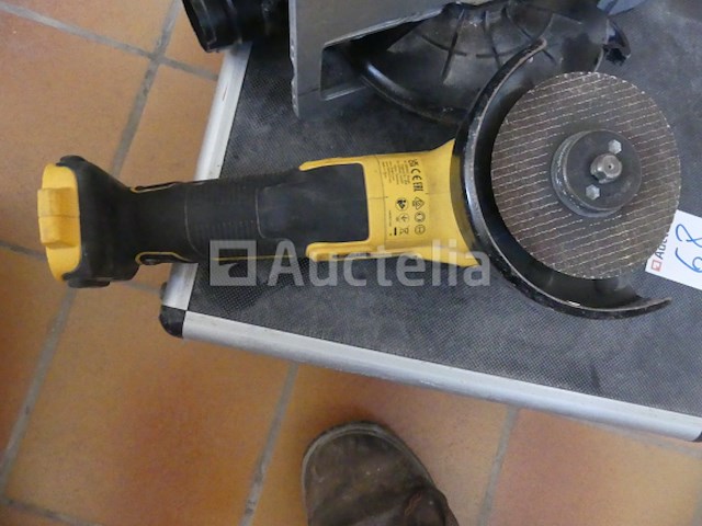 5 dewalt batterij-aangedreven gereedschappen - afbeelding 10 van  14