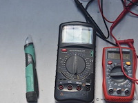 5 div elektron meetinstrumenten wo velleman, werking niet gekend - afbeelding 2 van  3