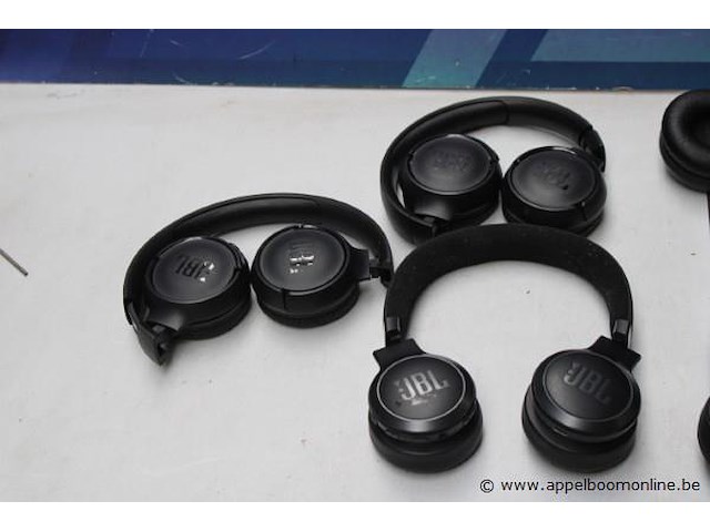 5 div headphones wo jbl, zonder kabels, werking niet gekend - afbeelding 2 van  4