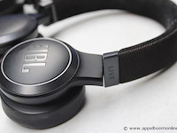 5 div headphones wo jbl, zonder kabels, werking niet gekend - afbeelding 3 van  4