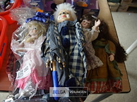 ±5 div poppen - afbeelding 1 van  6