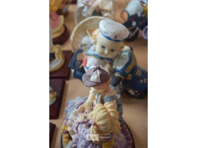 5 div retro beeldjes - afbeelding 3 van  4