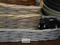 5 div rieten bloembakjes - afbeelding 3 van  4