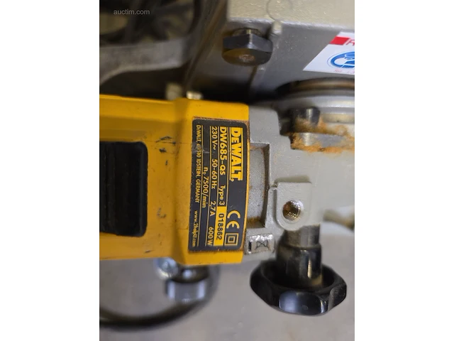 5 divers elektrisch gereedschap dewalt - afbeelding 7 van  9