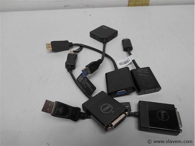 5 diverse adapterstekkers hp en dell - afbeelding 1 van  1