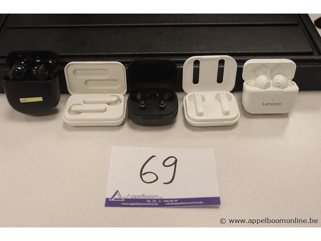 5 diverse earpods, zonder kabels, werking niet gekend - afbeelding 1 van  3