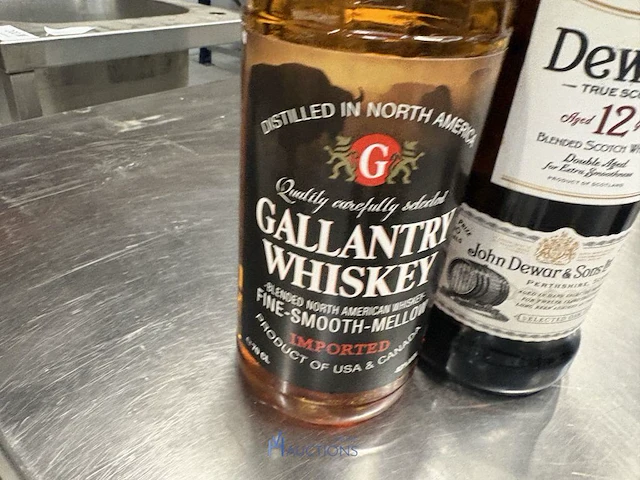 5 diverse flessen whisky - afbeelding 3 van  6