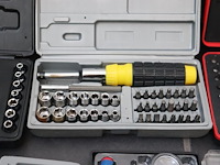 5 diverse gereedschapsets - afbeelding 3 van  6