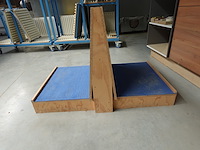 5 diverse houten bokken - afbeelding 2 van  6