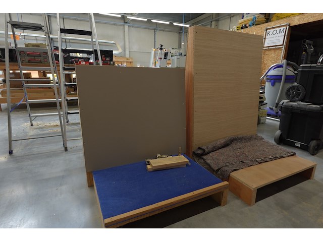 5 diverse houten bokken - afbeelding 6 van  6