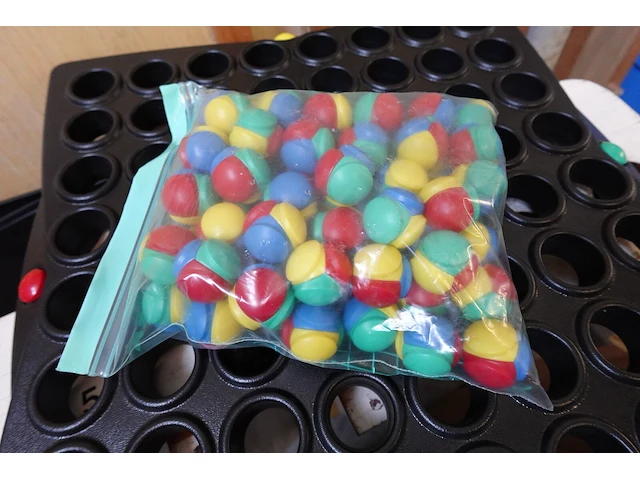 5 diverse houten spelen + reuze rollit - afbeelding 2 van  12