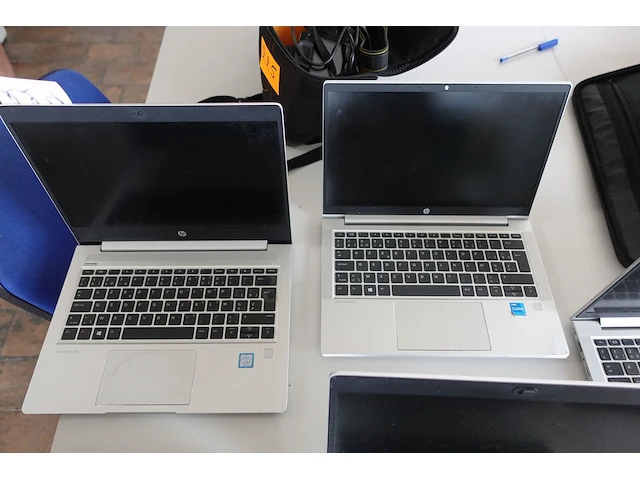 5 diverse laptops - afbeelding 4 van  4