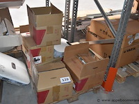 5 diverse omvormers, wo. huawei, sun2000-4ktl-m0 / solar edge, werking niet gekend - afbeelding 1 van  2