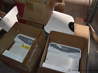 5 diverse omvormers, wo. huawei, sun2000-4ktl-m0 / solar edge, werking niet gekend - afbeelding 2 van  2