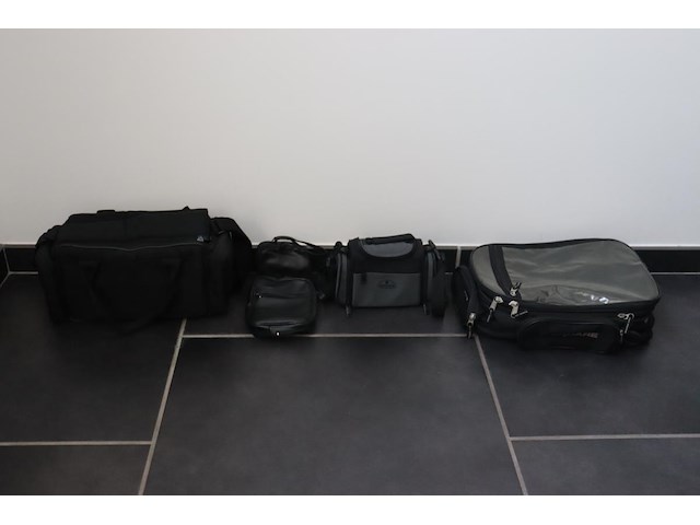 5 diverse opbergtassen - afbeelding 1 van  4