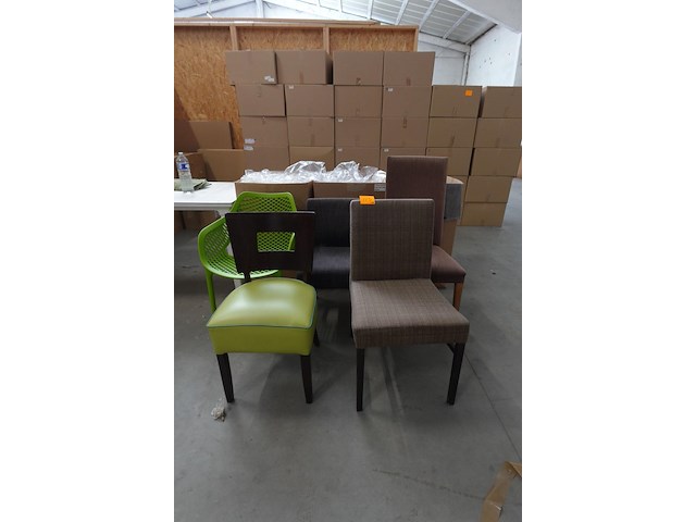 5 diverse stoelen - afbeelding 1 van  3