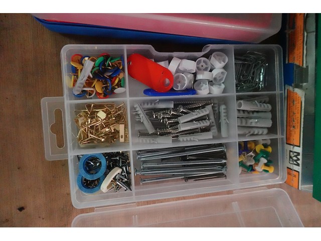 5 doosjes diversen - afbeelding 3 van  7