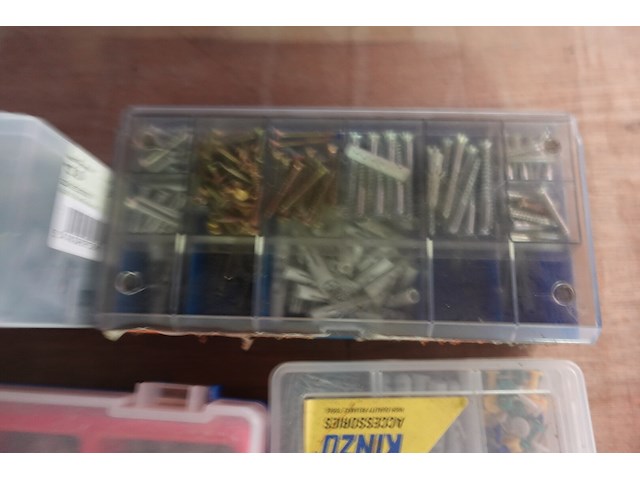 5 doosjes diversen - afbeelding 5 van  7