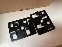 5 dozen bolmoeren; zwarte stalen clips; krammen - afbeelding 5 van  6