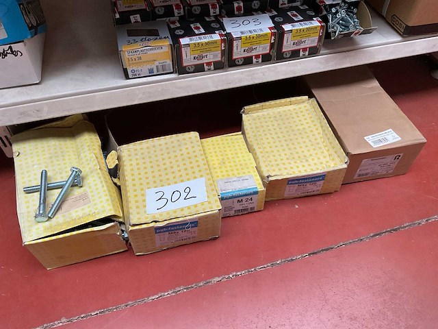 5 dozen bouten en ringen - afbeelding 1 van  6