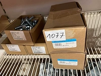 5 dozen bouten - afbeelding 4 van  4