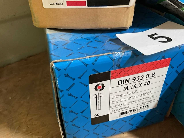 5 dozen houtbouten - afbeelding 6 van  6