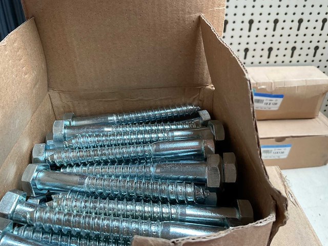 5 dozen houtdraadbouten - afbeelding 3 van  4