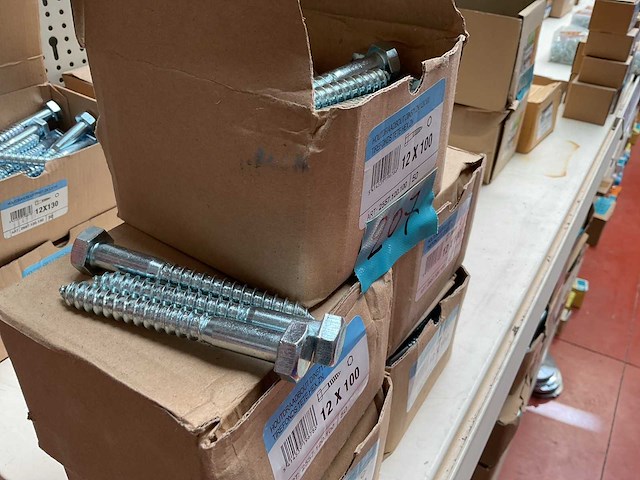 5 dozen houtdraadbouten - afbeelding 4 van  4
