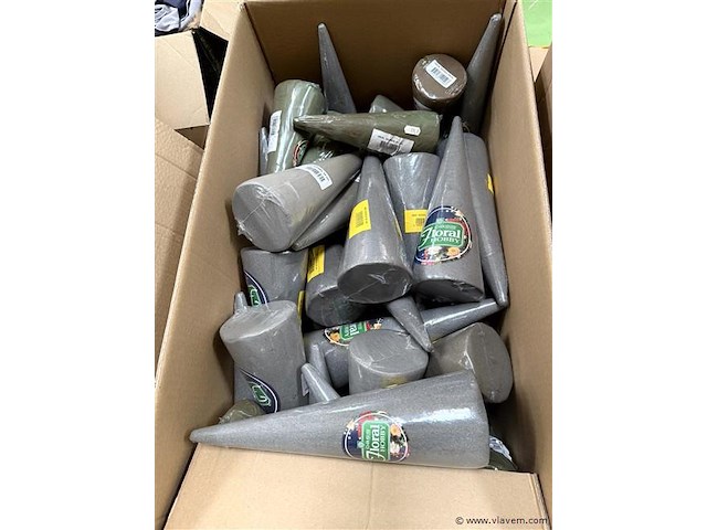 5 dozen, inh. div. hobbymateriaal - afbeelding 4 van  4