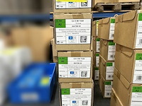 ± 5 dozen schroeven - afbeelding 1 van  2