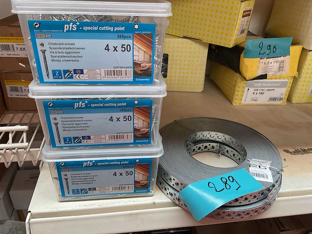 5 dozen spaanplaat schroeven; bandijzer - afbeelding 2 van  6