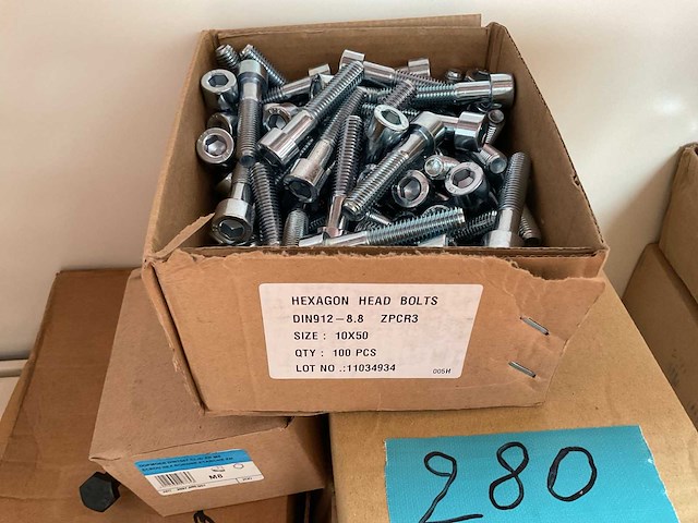 5 dozen zeskant tapbouten; binnen zeskant bouten - afbeelding 5 van  6
