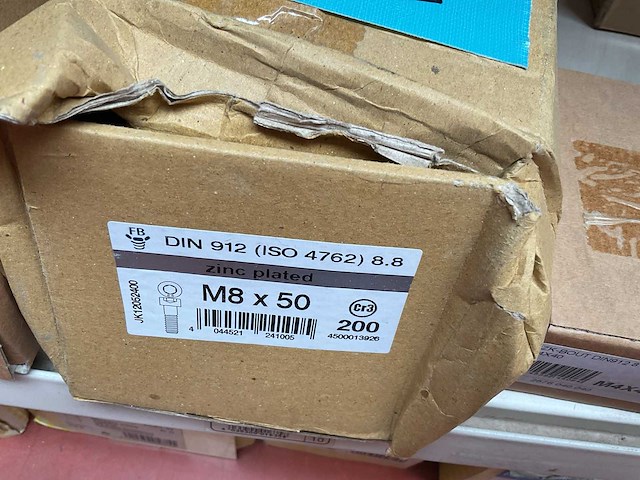 5 dozen zeskant tapbouten, dopmoeren - afbeelding 3 van  5