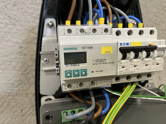 5 dubbele laadstations evbox businessline 4g - 16 a - satellite - afbeelding 17 van  20
