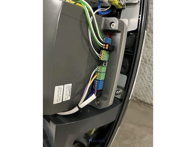 5 dubbele laadstations evbox businessline 4g - 32 a - satellite - afbeelding 19 van  21