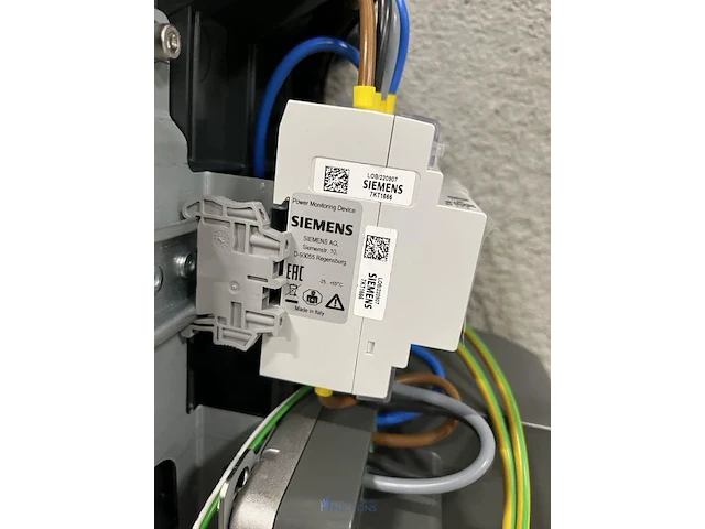5 dubbele laadstations evbox businessline 4g - 32 a - satellite - afbeelding 3 van  21