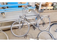 5 fietsen (te renoveren) - afbeelding 2 van  15