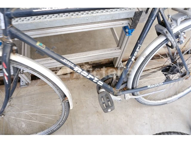 5 fietsen (te renoveren) - afbeelding 3 van  15