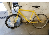 5 fietsen (te renoveren) - afbeelding 1 van  15