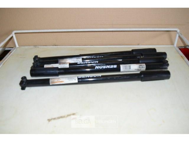 5 fietspompen - afbeelding 1 van  2