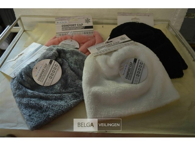 5 fleece wintermutsen div. kleuren - afbeelding 1 van  4