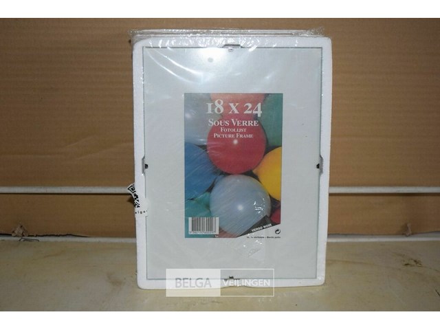5 fotokaders 18x24cm - afbeelding 1 van  1