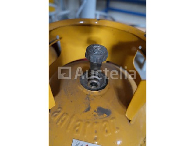 5 gasflessen (afvoeren) - afbeelding 2 van  6