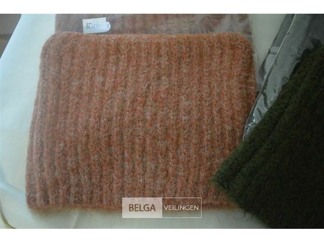 5 gebreide mutsen - afbeelding 3 van  3