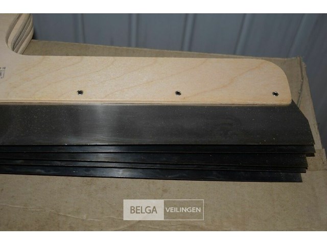 5 grote plakspanen - afbeelding 2 van  3