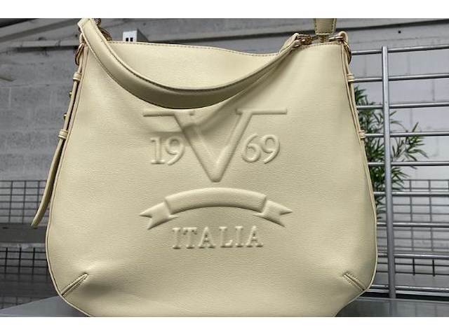 5 handtassen - afbeelding 2 van  10