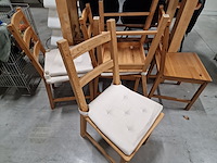 5 houten stoelen - afbeelding 2 van  2