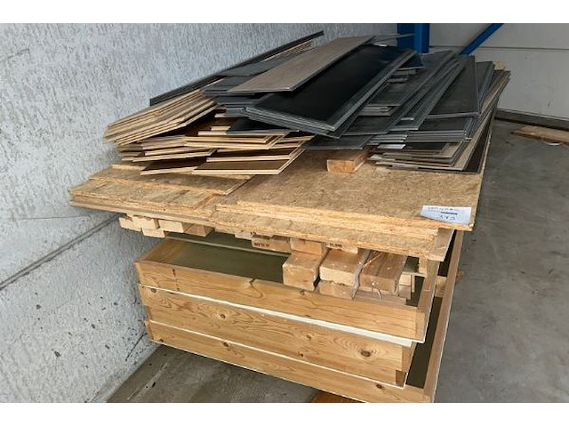 5 houten wanden - afbeelding 2 van  6