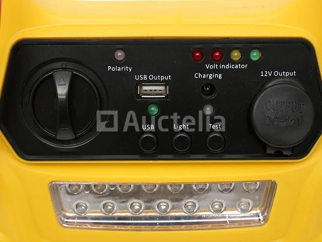 5-in-1 starter - multifunctioneel apparaat - kraft&dele starter, compressor, zaklamp - afbeelding 2 van  4