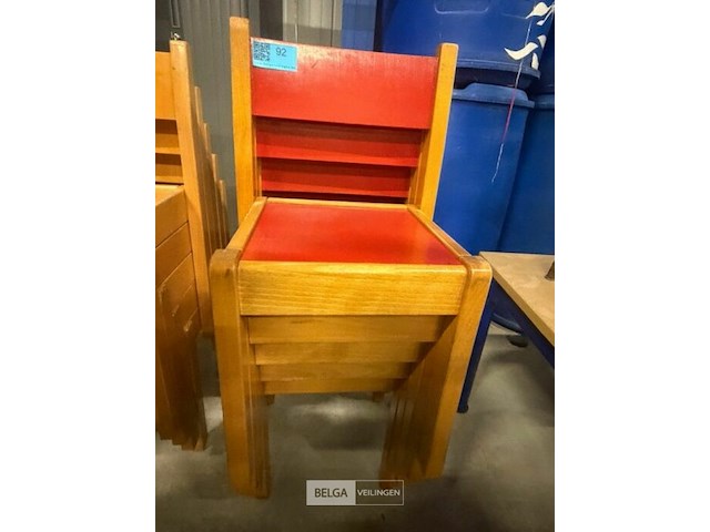 5 kinderstoelen - afbeelding 2 van  2